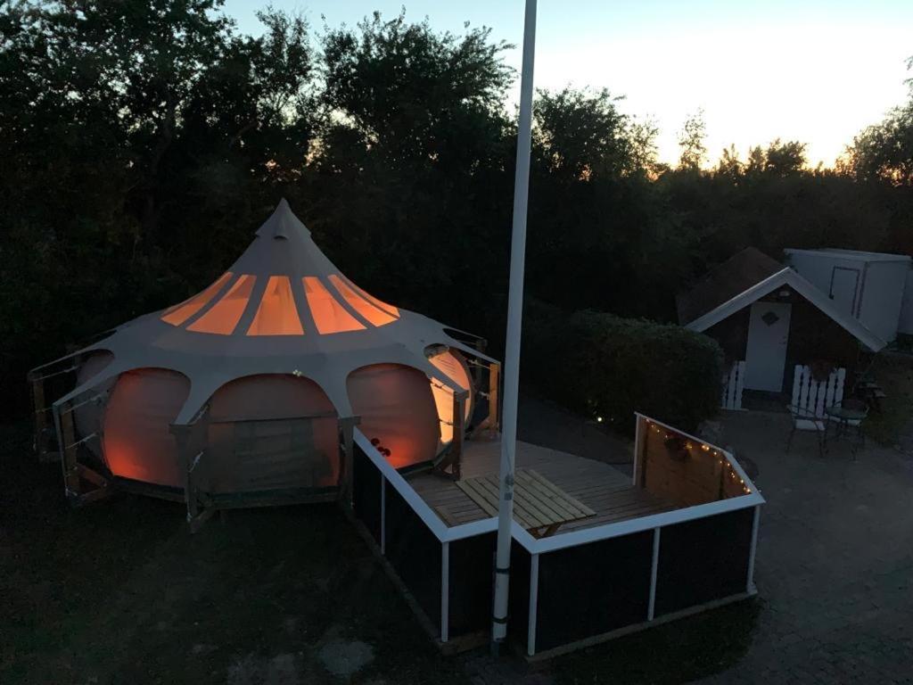 Romantic Luxus Glamping 1 Idestrup 外观 照片